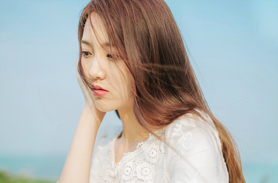 爱情有若佛家的禅---不可说，不可说，一说就是错[lizhigushicom]。婚姻和爱情的模式在世界有千万种，我的看法：女人是一架钢琴，遇到一位名家来弹，奏出来的是一支名曲。如果是一个普通人来弹，也许会奏出一条流行曲，要是碰上了不会弹琴的人，恐怕就不成歌了。